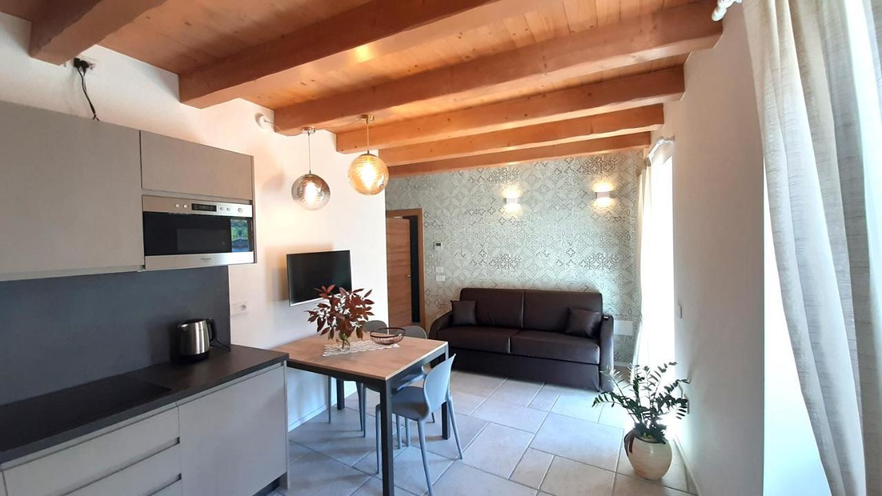 Garda Baldo Apartments_Vivaldi Torbole Sul Garda Εξωτερικό φωτογραφία