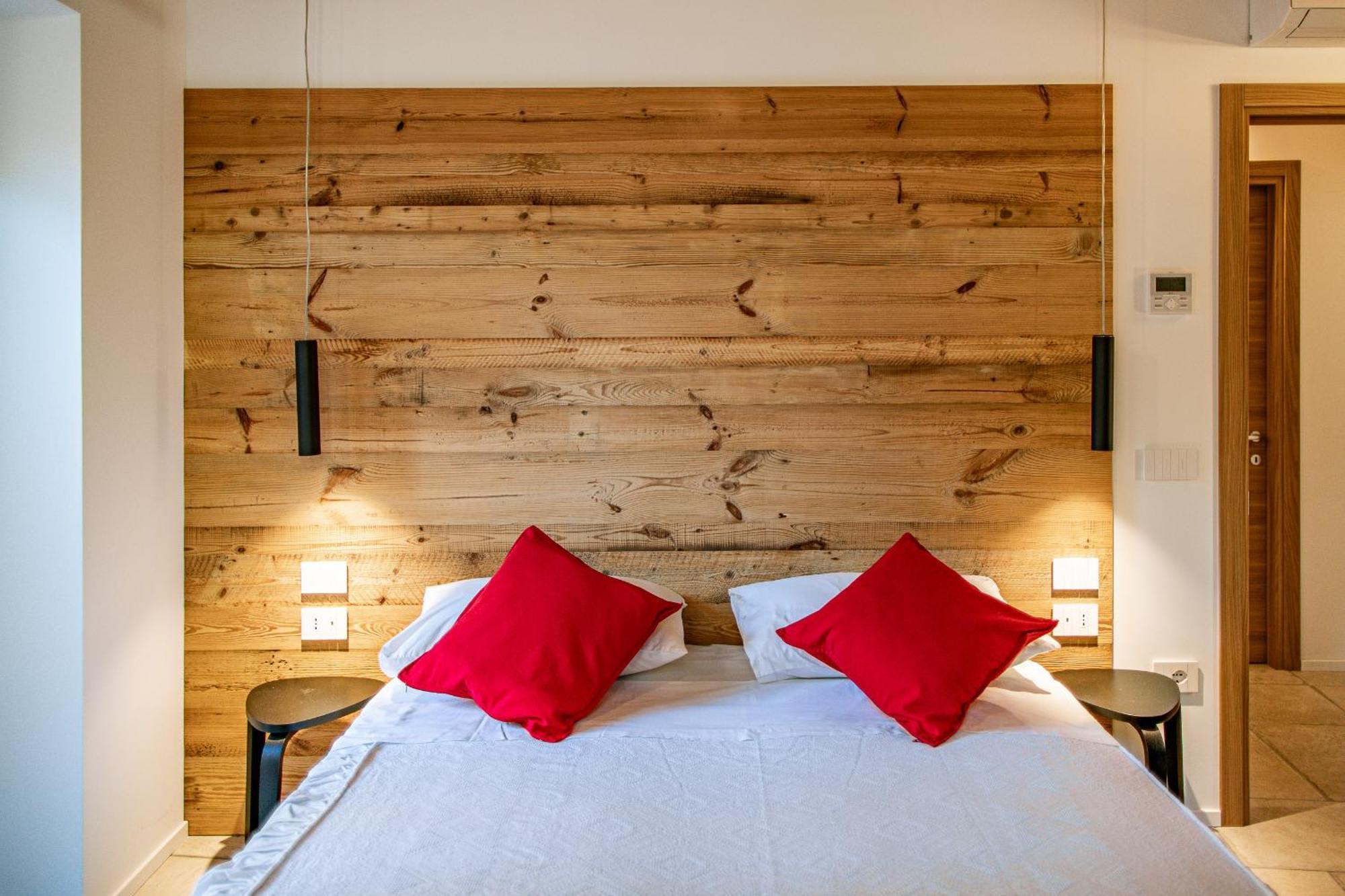 Garda Baldo Apartments_Vivaldi Torbole Sul Garda Εξωτερικό φωτογραφία