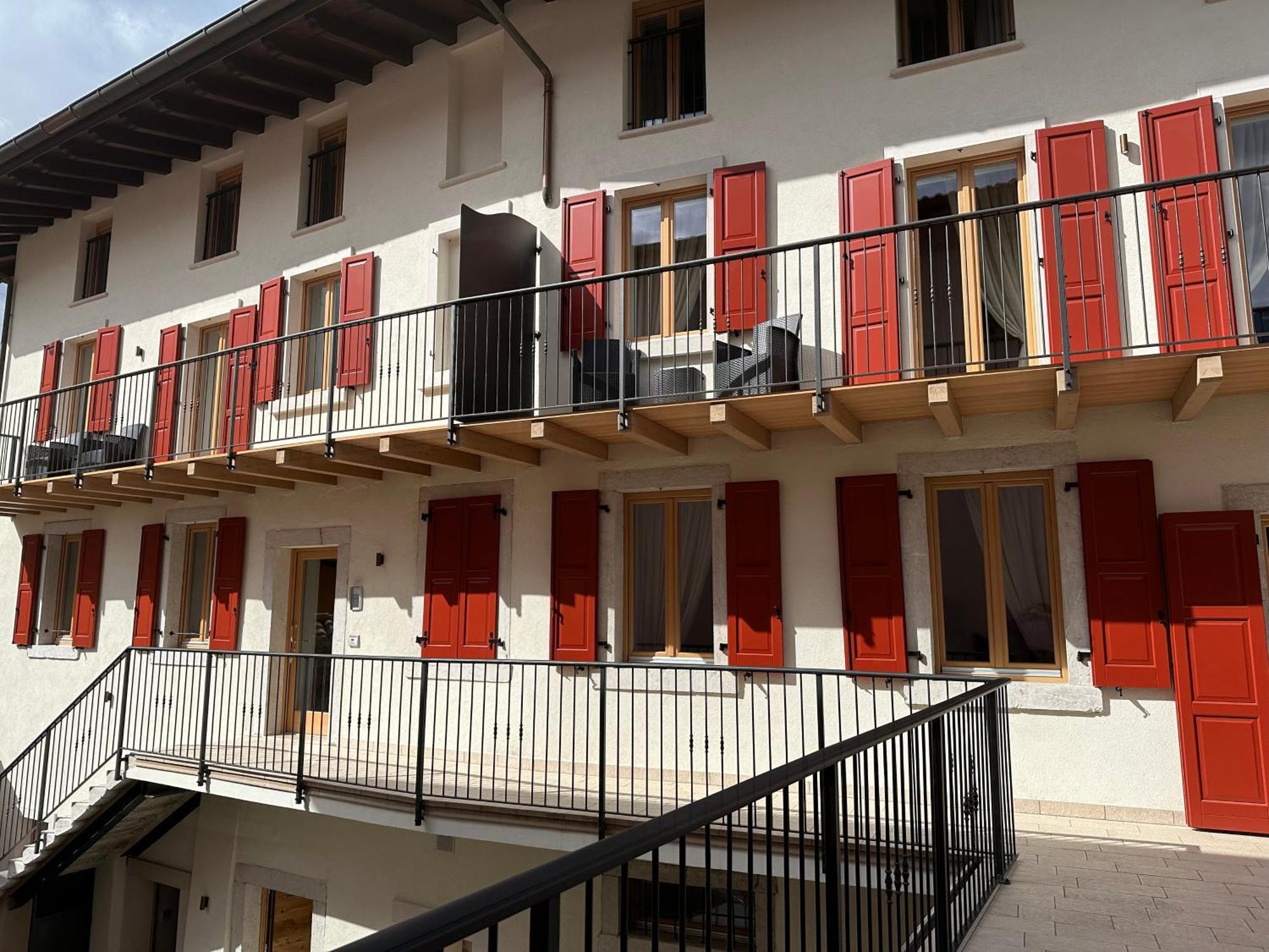 Garda Baldo Apartments_Vivaldi Torbole Sul Garda Εξωτερικό φωτογραφία